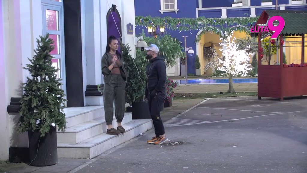 Opet će svi skočiti na mene, ali slažem se s njom: Oglasila se Biljana Vujović nakon novog haosa Luke i Anite, pa Tamari pružila podršku javno!