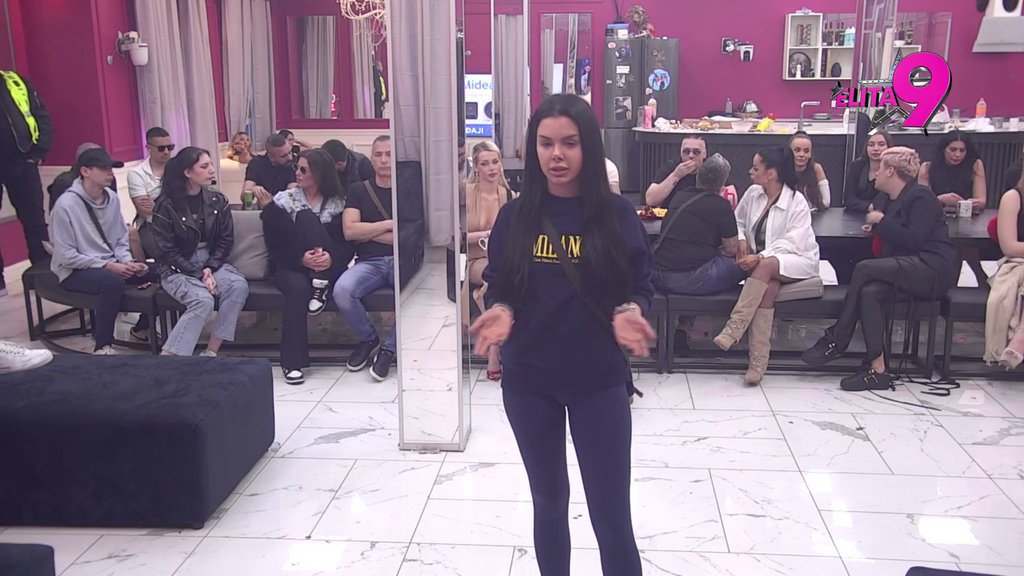 Ima takav rečnik čim tako priča... Anita progovorila o Biljaninom spominjanju 'bajadere', pa otkrila da li će je zbog toga TUŽITI (VIDEO)