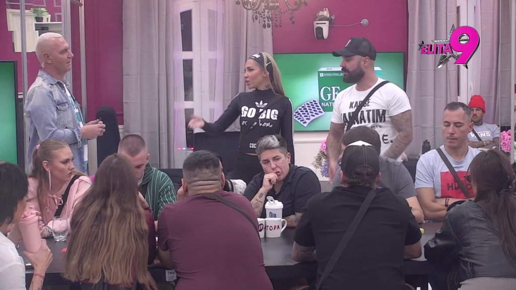 AFERA PO*NO SNIMAK TRESE SVE! Luka i Aneli progovorili o intimnom snimku, Ahmićeva obelodanila sve: Pričali su da postoji glasovna poruka u kojoj on... (VIDEO)