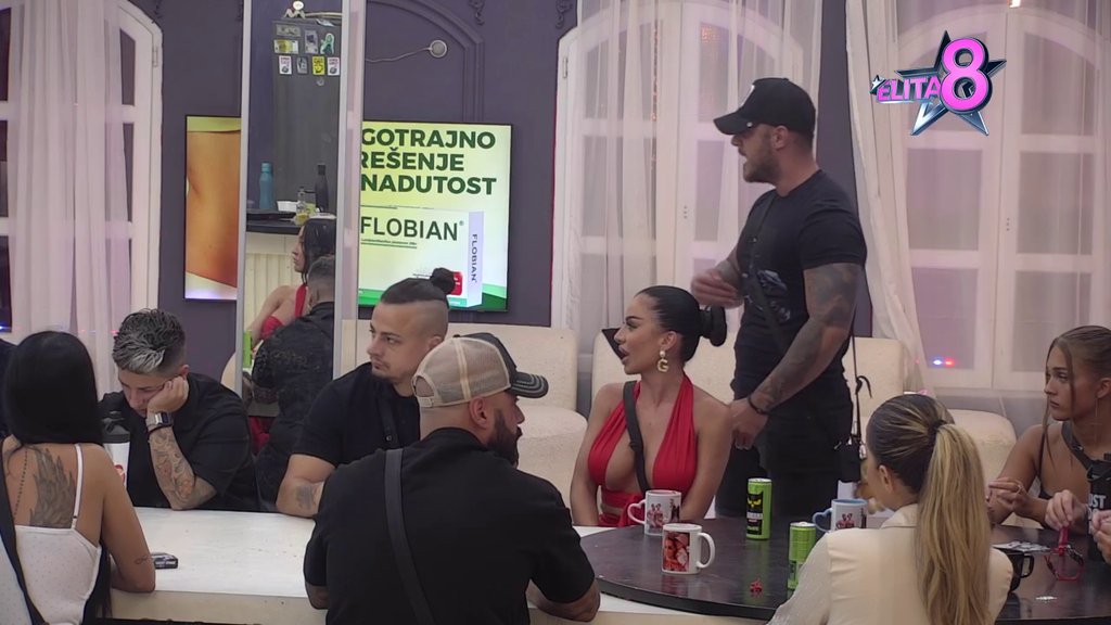 Prišljamčio se sa cegerom kao da su ZADUŠNICE i skuplja: Pljušte uvrede između Sanje i Milovana, Stefanović se umešao i sve se ZAORILO (VIDEO)