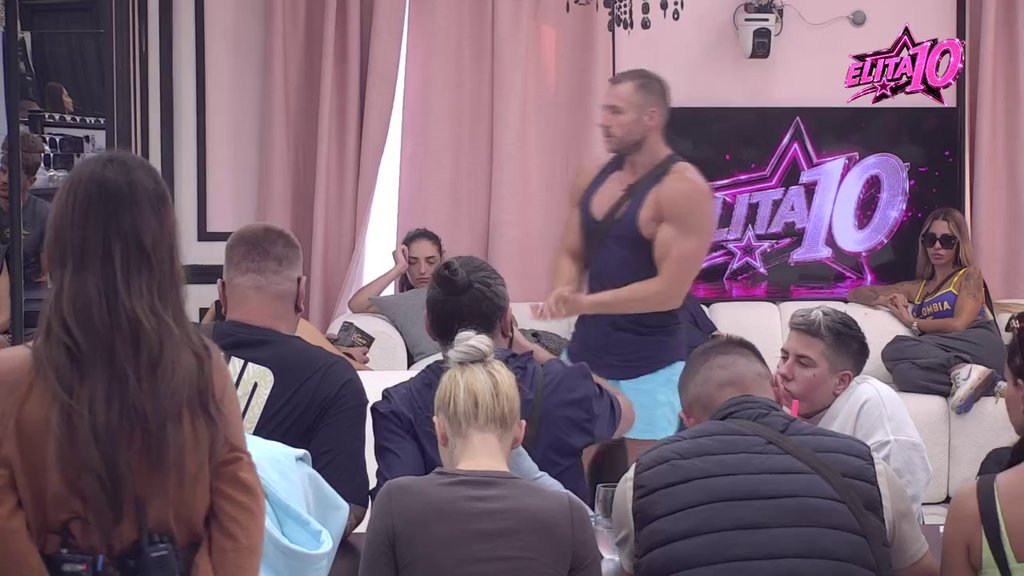 Aneli je glupa, a Anđela inteligentna: Miljana bez dlake na jeziku o rivalistvu koje trese Belu kuću zbog Filipa Cara (VIDEO)