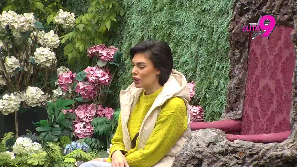 Mina Vrbaški želi test za trudnoću: Priznanjem sve ostavila bez teksta, pa otkrila da utorkom ima želju da poljubi Terzu! (VIDEO)