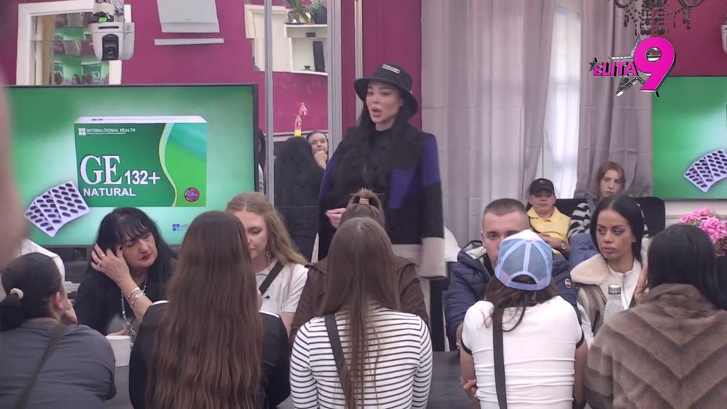 BEBICI NALAZI ZAMERKE, A RADI ISTO!  Učesnici osuli RAFAL po Teodori jer je Filipu prešla preko flerta sa Majom, a onda ga primila u krevet! (VIDEO)