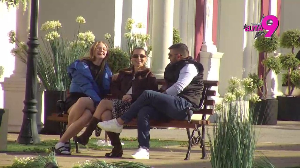 PAŽLJIV SI I NEŽAN: Sara vinula Asmina u nebesa, dala sve od sebe da ga obori sa nogu pohvalama! (VIDEO)