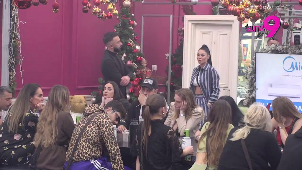 EVO ŠTO SU SPUSTILE LOPTU: Aneli i Maja progovorila o prijateljstvu, rešile da sve stave po strane (VIDEO)