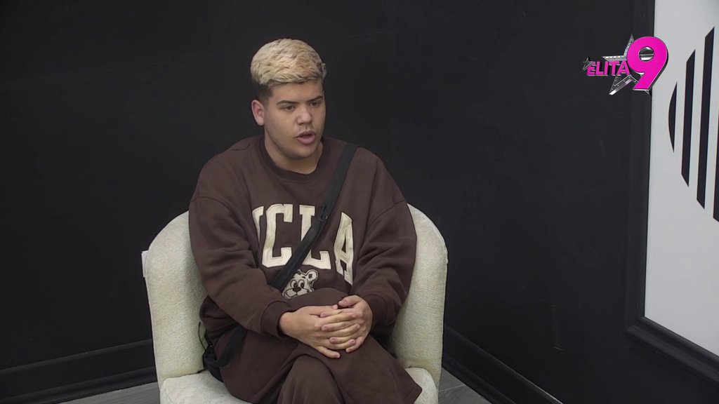 Napunio municiju, pa repetirao vređalicu! Uroš Stanić ponovo demolirao Maju, pa otkrio: Anita je s Boškićem imala se*s u kom su se vezivali... (VIDEO)