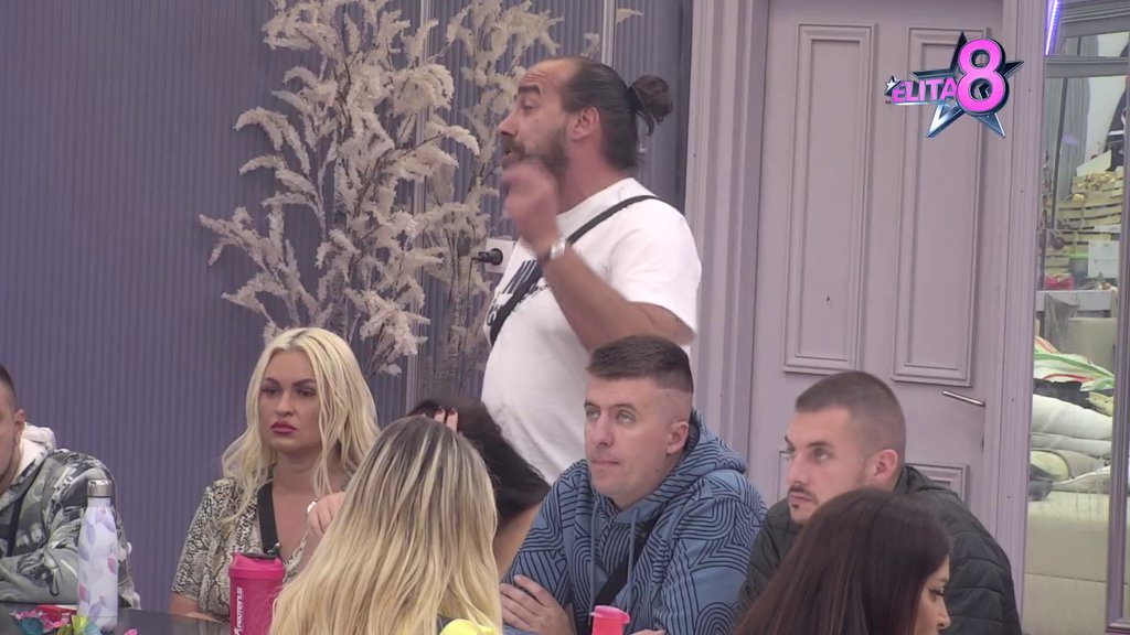 Ti si uličar i ona zna ko si, ali mora da te trpi: Aleksandra razvezala jezik i brutalno urnisala Gastoza, Anđela na sve načine pokušava da ga odbrani! (VIDEO)