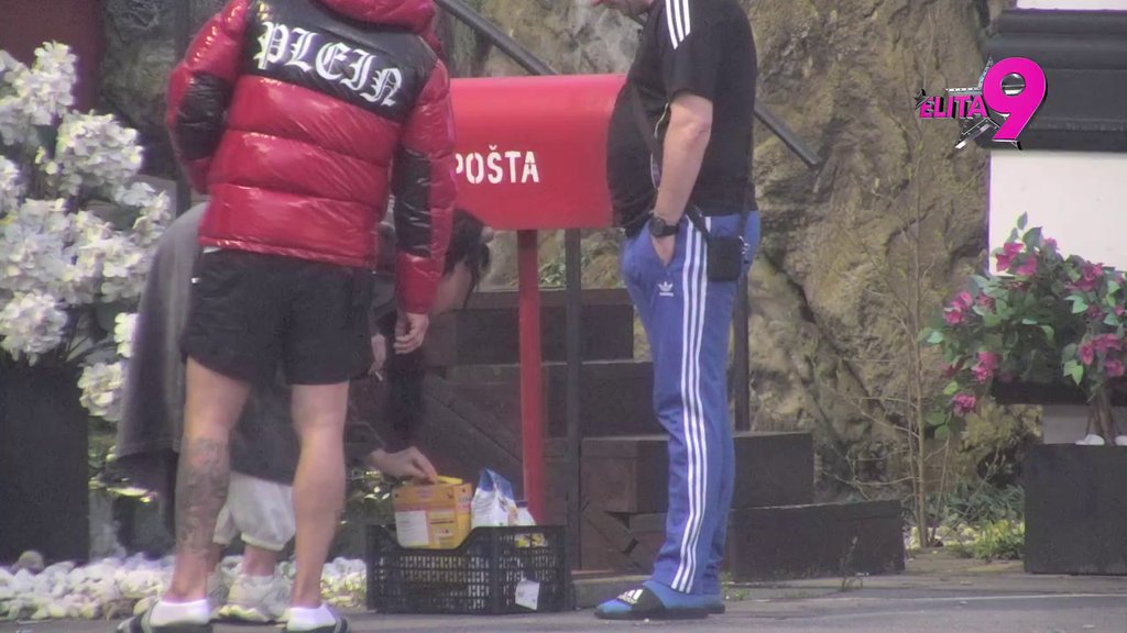 Stigla nagrada! Nakon uspešne Mićine Igre istine učesnici razdelili poklon Velikog šefa (VIDEO)