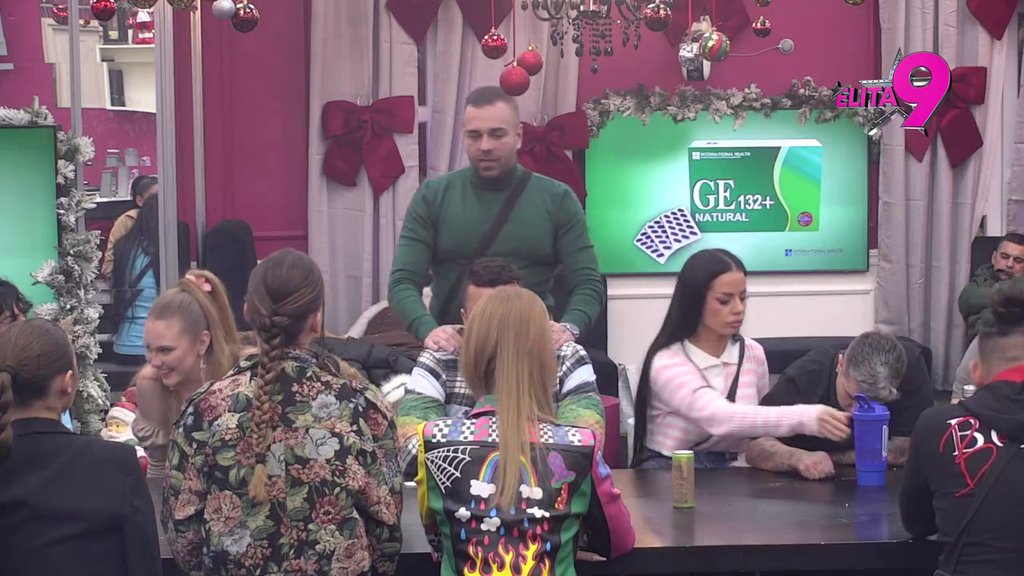 BIO JE NASILAN, BEBI JE OTKAZALO SRCE:  Bivša verenica Milana Stojičkovića s knedlom u grlu progovorila o najvećem gubitku, otkrila da joj je njegova porodica slala PRETEĆE poruke! (VIDEO)