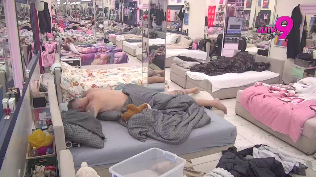 PLJUŠTE KAZNE! Veliki šef hitno sankcionisao ove učesnice, ovo im više neće pasti na pamet!