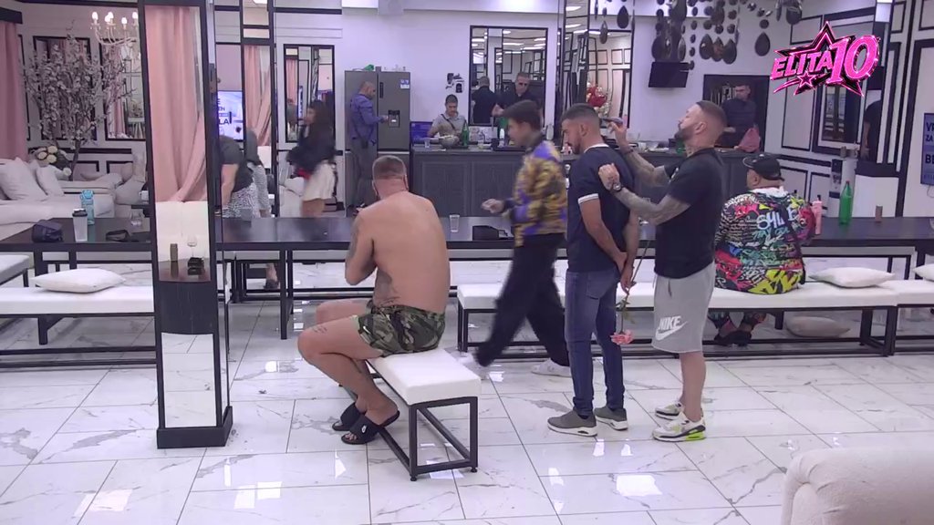 Ša odlučio da osveži izgled Trifka i Janjuša, pa ih doveo do totalne neprepoznatljivosti! (VIDEO)