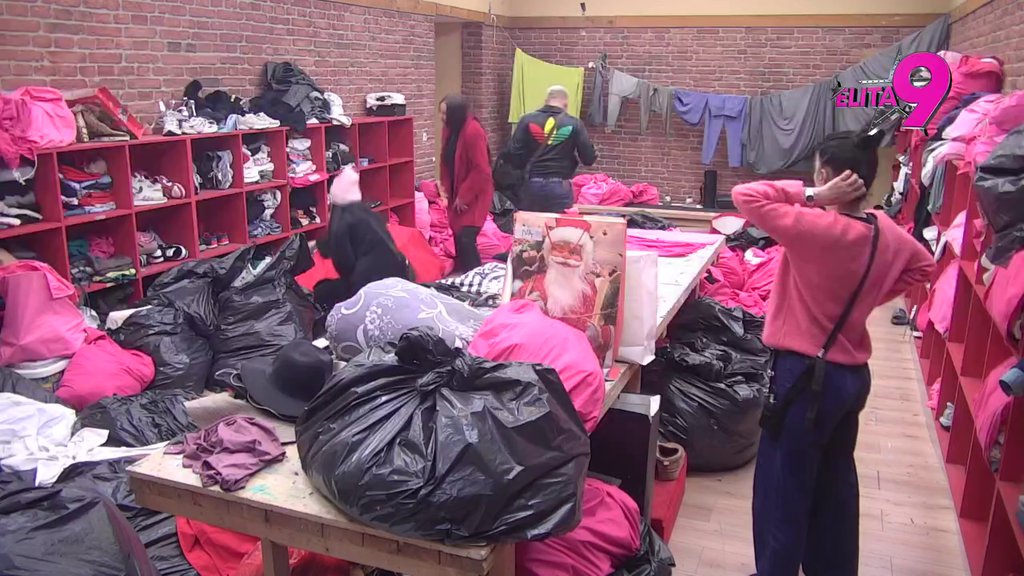 Prljave gaće, iskorišćeni ulošci... Advokatica doživela pomračenje zbog aljkavih cimerki, ovo više neće tolerisati! (VIDEO)