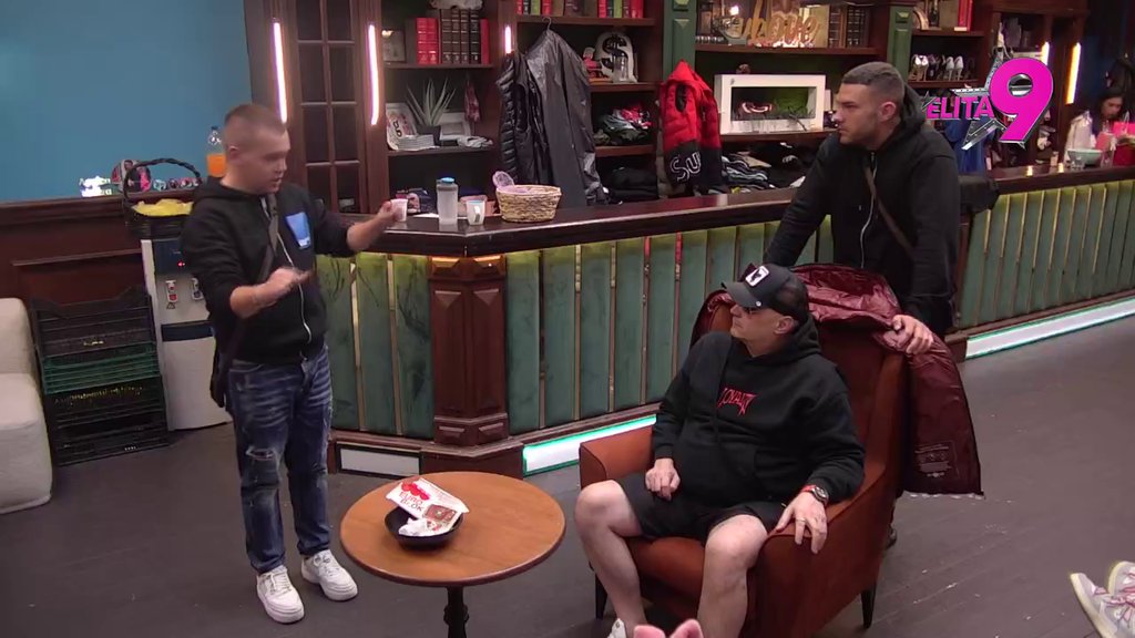 Bukti žestok rat: Zaratili Anđelo i Dača zbog Alibabe, trese se Pab od prozivki! (VIDEO)