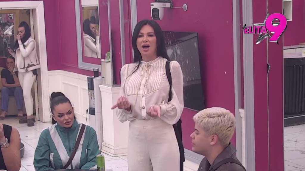 O OVOME JE STANIJA PRIČALA U EMISIJI! Isplivali dokazi o braku Asmina i Aneli, lagao Dobrojevićevu od starta, a evo kome je priznao da je oženjen (VIDEO)