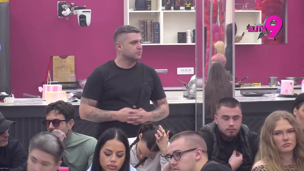 OVO JE NAJISKRENIJA LJUBAV: Ivan smatra da Maja i Asmin uporno beže od svojih emocija, Aneli im dala BLAGOSLOV: Želim im sreću! (VIDEO)