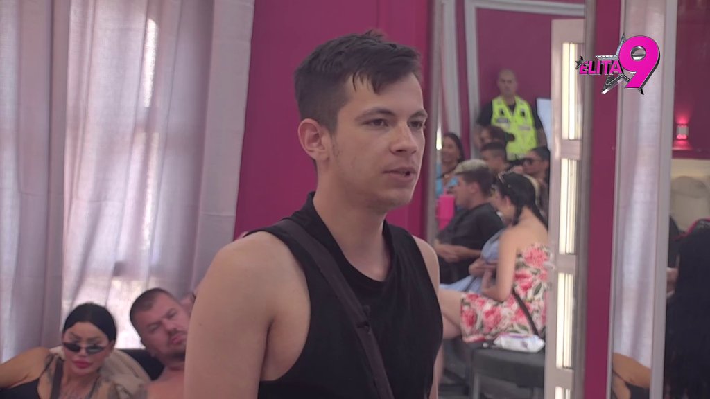 ONA ĆE JE SA SVIMA POSVAĐATI: Aneli vrdi da je Dragana KVARNA i da perfidno distancira Matoru od svih prijatelja! (VIDEO)