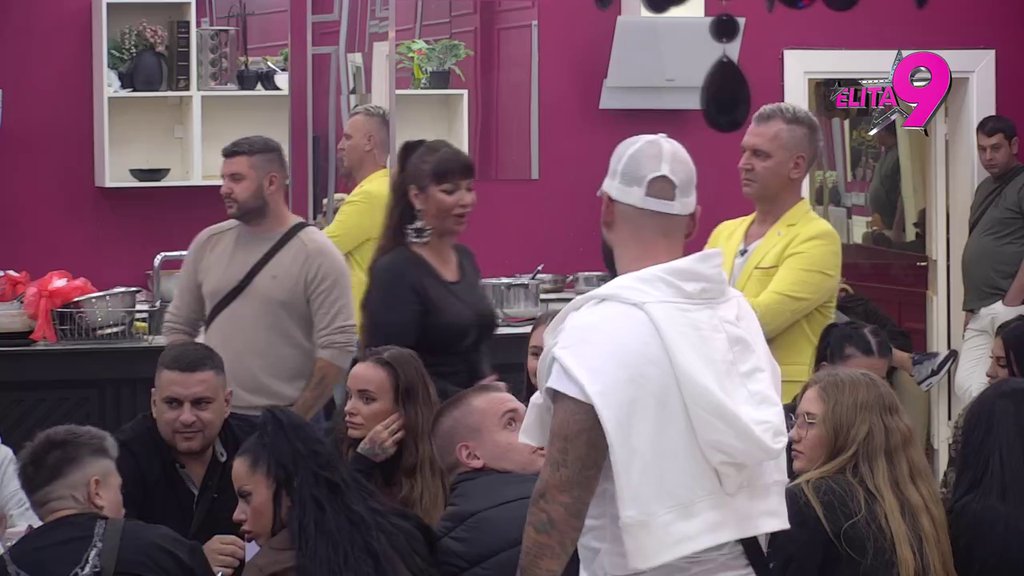 Izgovor bi mu bio da mene pravi ljubomornim: Luka sam sebe ukanalio, sad je svima jasno šta oseća prema Maji! (VIDEO)