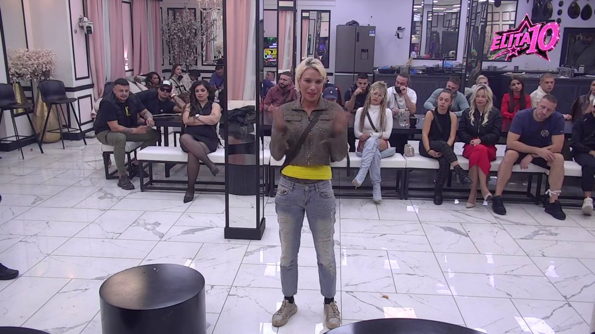 Ona je za mene posebna: Jasenka pokušala da izbalansira između Anđele i Miljane, pa dovedena pred stvršen čin! Konačno priznala da li joj je srcu draža Miljana ili Anđela! (VIDEO)