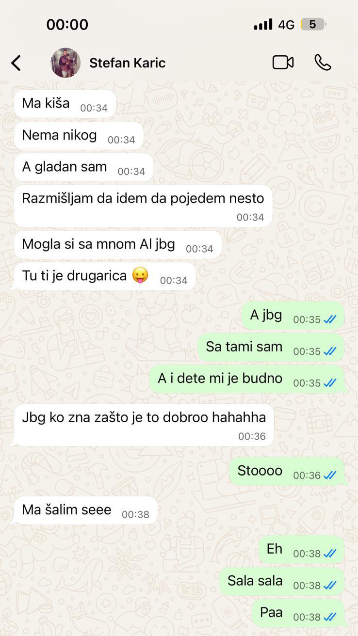 NASTAVAK VRELE PREPISKE ANITE I STEFANA! Pogledajte kako je Karić pokušavao da smuva bivšu ženu svoje drugarice: Gvožđe se kuje dok je vruće (FOTO)