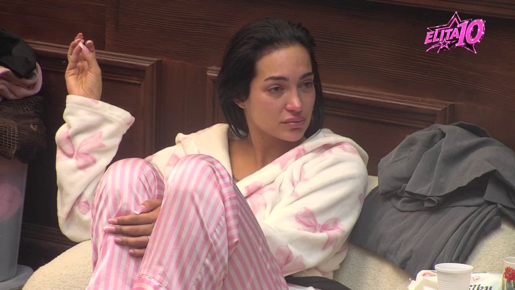 RASULA SE U PARAMPARČAD! Lauru u dušu pogodile reči Slobe Radanovića, prolila reku suza (VIDEO)