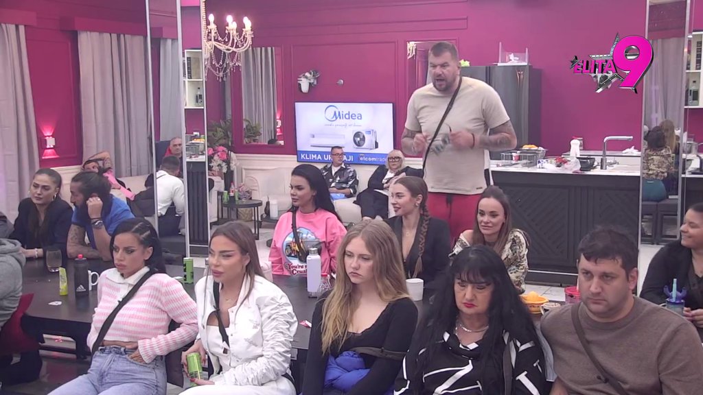 ANELI NA STUBU SRAMA: Asmin otkrio kakav je teror trpeo od nje, Janjuš dao savet njoj i Luki: NEMOJTE ŽIVETI ZAJEDNO, BOLJE...  (VIDEO)