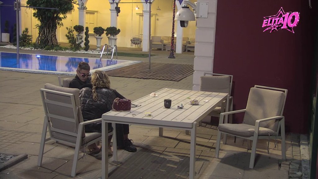Od sinoć me praviš budalom: Mali Velja i Biljana ne pronalaze zajednički jezik, on joj ozbiljno zamerio njeno ponašanje! (VIDEO)