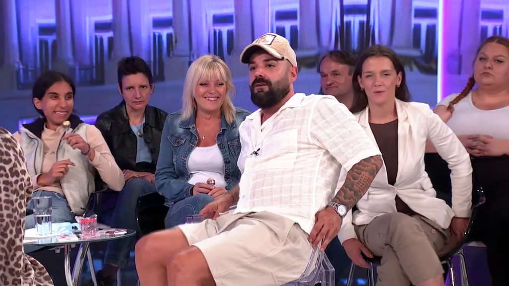 Bez oca ne postojiš, pare su kod njega: Uroš oduvao Luku u dve rečenice! Anelinu vernost stavio pod lupu, spremio klipove da je uništi! (VIDEO)