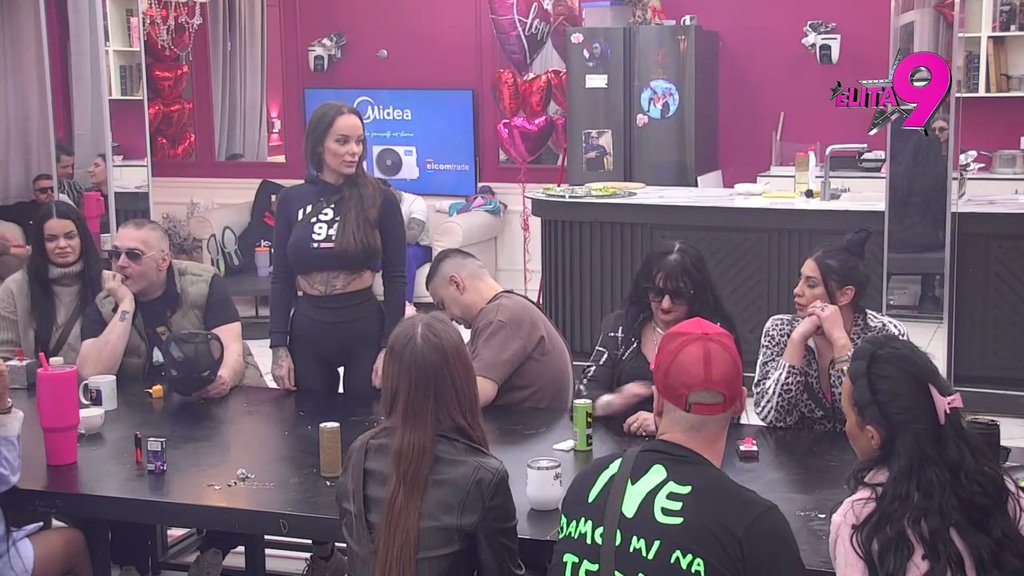 DALI SVOJ SUD! Učesnici imenovali osobe za koje misle da su najzaljubljenije, Asmin uveren da je Milena luda za Janjušem! (VIDEO)