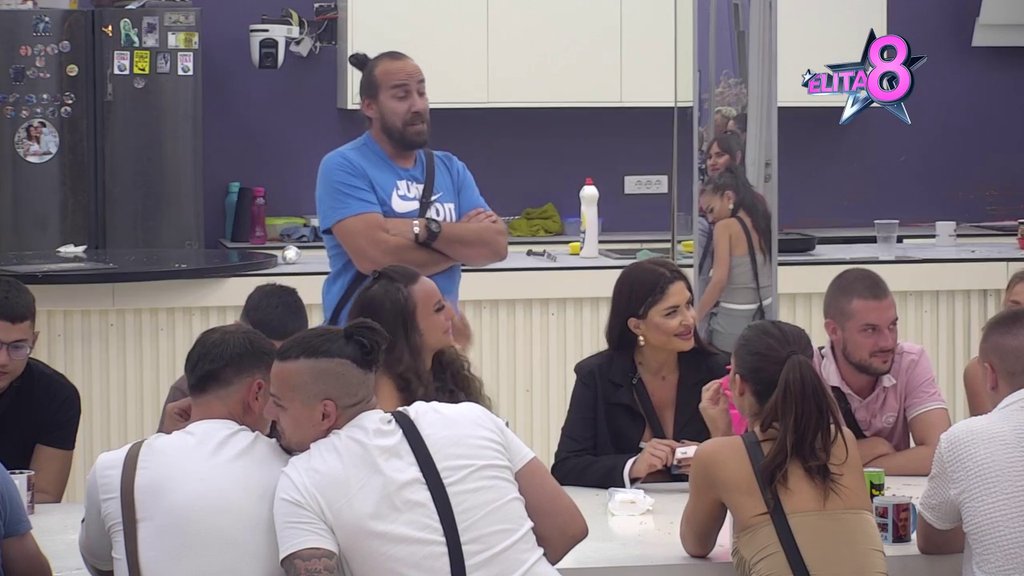 Sandra brutalno isponižava Terzu: Nazvala ga nulom od prijatelja, on skočio kao oparen i žestoko joj uzvratio! (VIDEO)