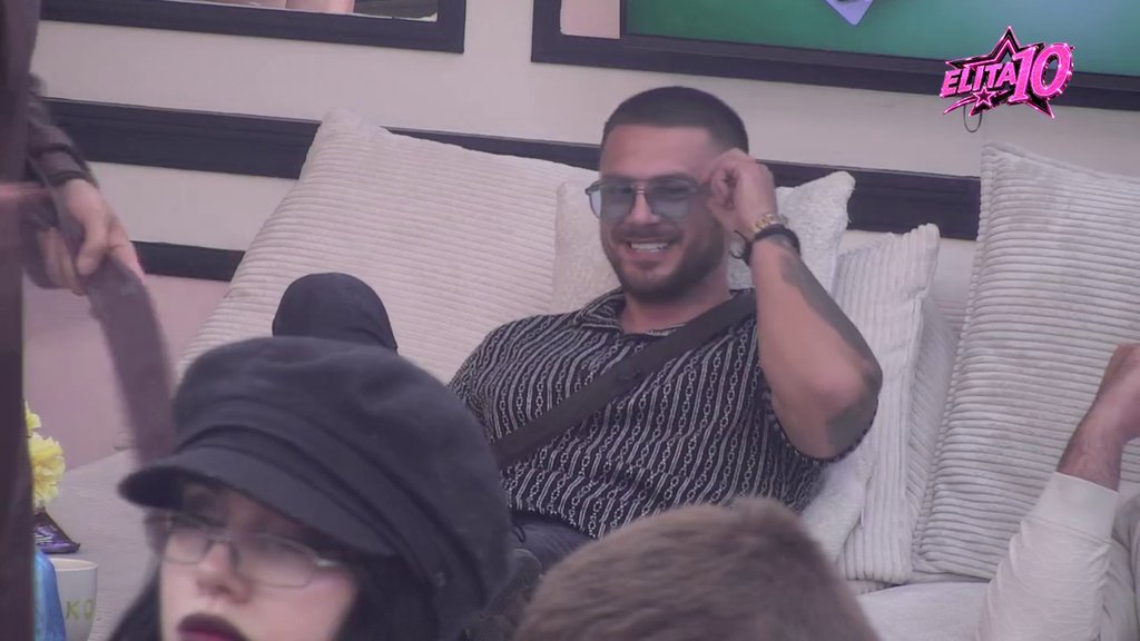 Matora raskrinkala Stefanovića i Lauru! Otkrila sve detalje njihovog flerta: Šetanje nije bilo drugarski, ona je rekla da... (VIDEO)