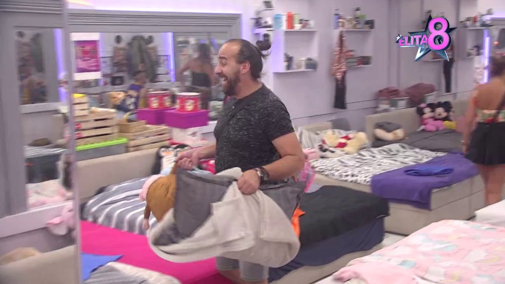 LJUBAVNA IDILA NIJE DUGO TRAJALA: Kačavenda jednim potezom razdvojila Milovana i Aleksandru! (VIDEO)