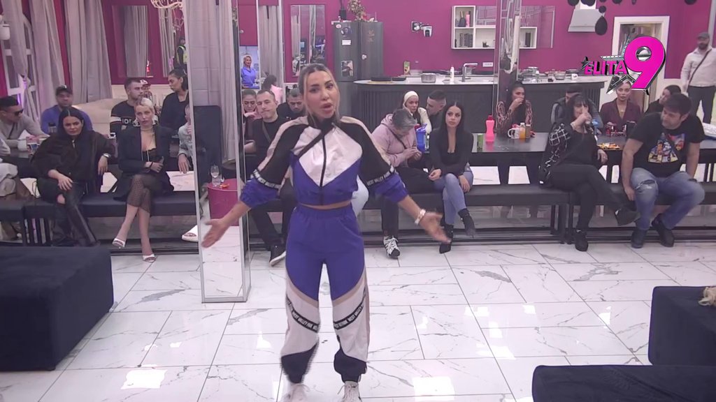 Karambol u Eliti: Aneli i Anita brutalno zaratile zbog Luke, on se umešao i nastao neviđeni haos zbog prozivki! (VIDEO)