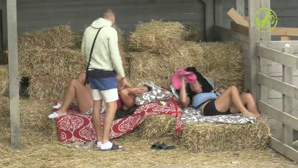 DANAS JE NJEGOV DAN: Farmeri se spremaju za PROSLAVU ROĐENDANA (VIDEO)