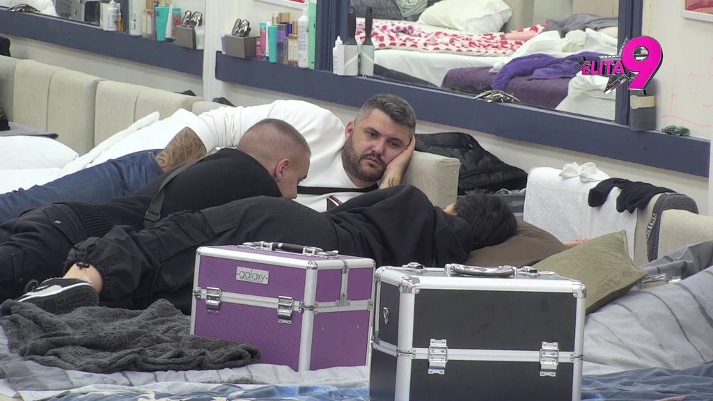 Nema mira! Asmin otkrio Mini da sumnja da ga je Stanija ostavila: Videćemo, ja mogu da nastavim dalje SAM! (VIDEO)
