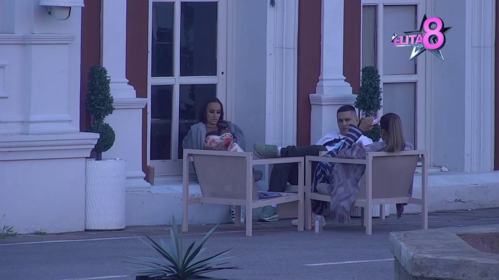 Počeo da gleda u budućnost: Bebica predvideo ovoj takmičarki pobedu, a sebi visoko sedmo mesto! (VIDEO)