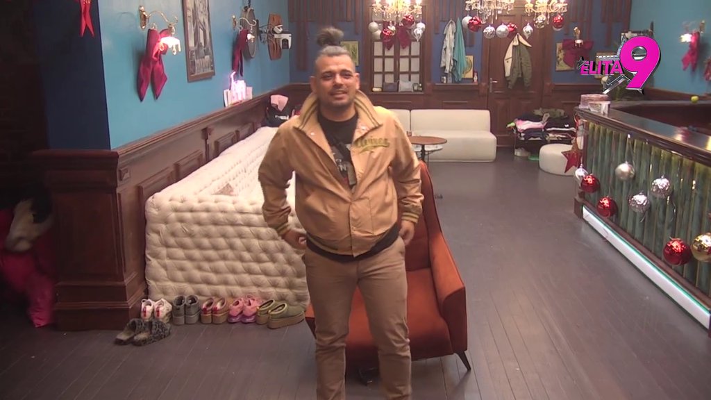 PONOSAN NA SEBE: Dača otkrio da je spreman da pokaže svima zube, otkrio da se više nikoga ne plaši (VIDEO)