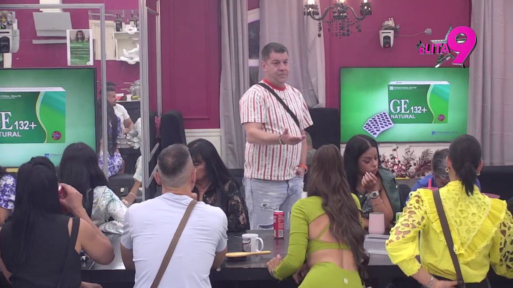 Petlju ostavio ispred kapije Elite! Učesnici šokirani jer Đukić NE SME nikom da se suprotstavi, Uroš ga urnisao (VIDEO)