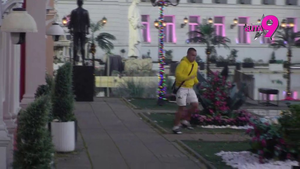 HIT SCENA: Dača nakon prisluškivanja Luke i Anite otrčao kod OVE TAKMIČARKE kako bi joj sve preneo (VIDEO)