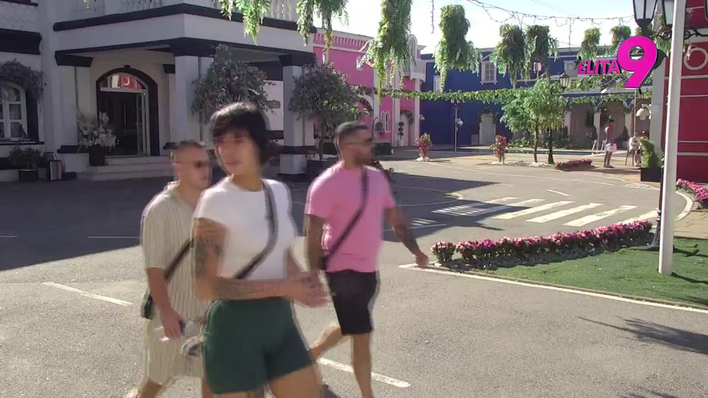 Žestoko: Dača, Mina i Alibaba bez dlake na jeziku opleli po Aneli i Luki! (VIDEO)