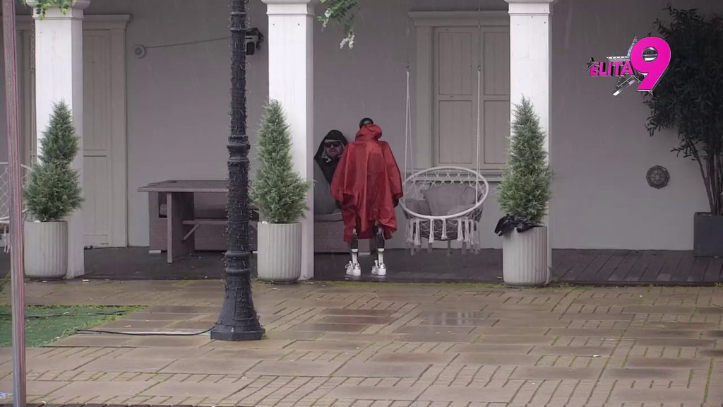 PRIJATELJI SU TU U NEVOLJI! Toša i Kačavenda uspeli da Janjušu za nijansu olakšaju pretežak dan! Uspeli nemoguće! (VIDEO)