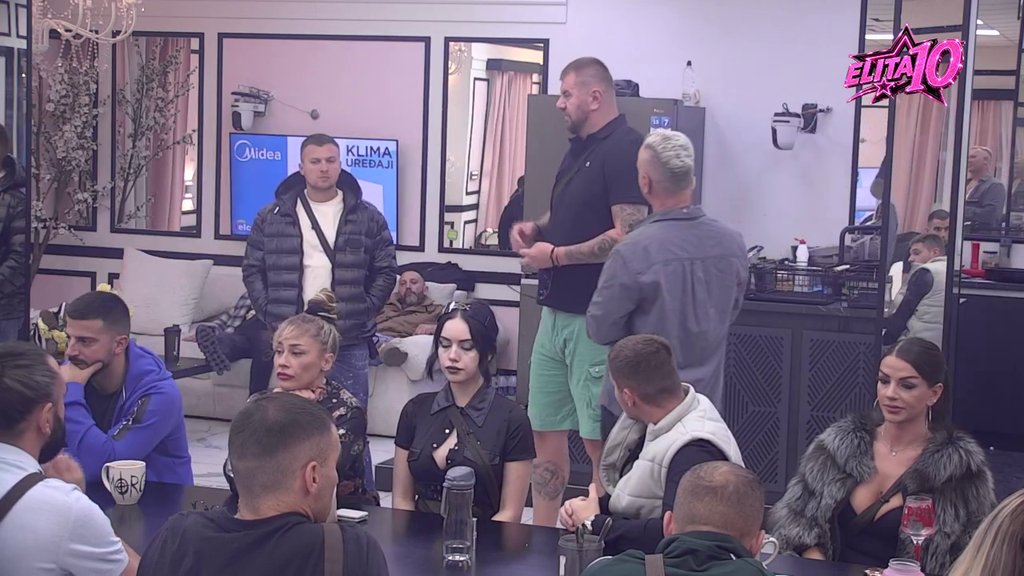 Ostavila sve u neverici! Matora otkrila da možda postoji osoba u kući koja zna šta se tačno desilo između Mateje i Sandre (VIDEO)