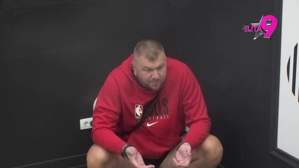 ONA NEMA DVA GRAMA MOZGA: Janjuš se zgrožava na Kačavendu, pa se frapirao Asminovim i Stanijinim odnosom, zakucao Anitu za mesto! (VIDEO)