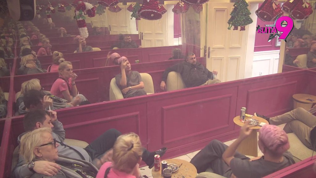 Ne smeš ime da spominješ, praviš mi pakao ovde: Anita besna kao ris na Uroša, pokušava da zaustavi njegovo razotkrivanje (VIDEO)