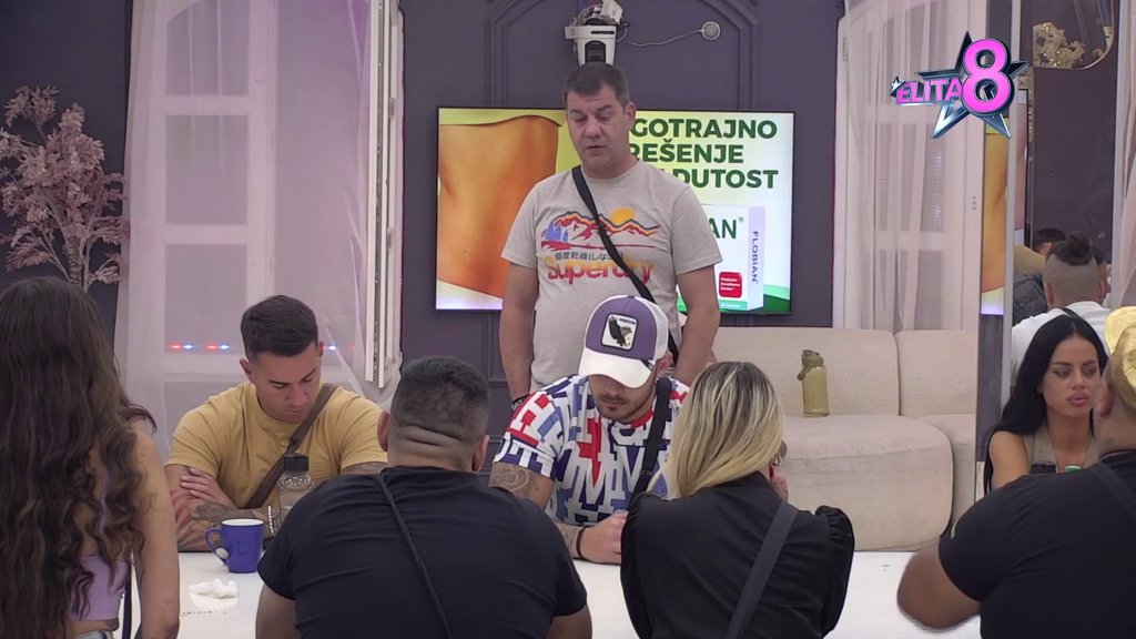 IZVINI SANJA ŠTO MU SE DOPADA NEKO, A DA TO NISI TI: Stefani totalno obrnula ploču prema Sofiji, Aleksandra ponizila Sanju pred svima, a onda je Ivan zakucao: Glupa je, kao PODG*ZNA MUVA (VIDEO)