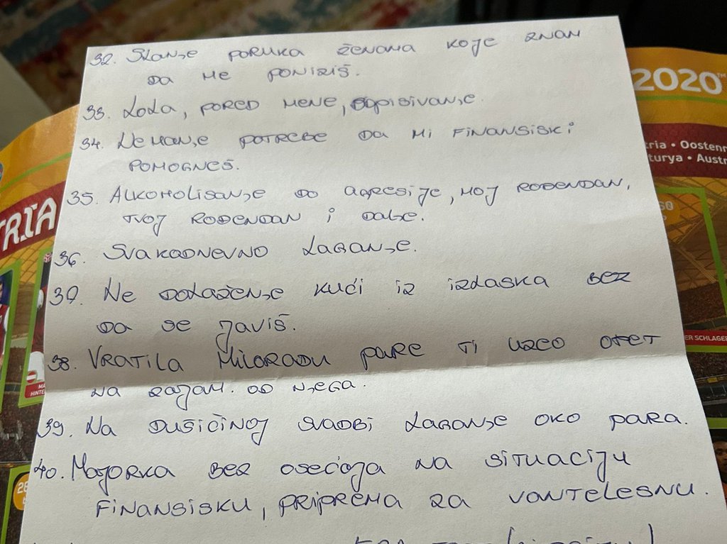 Moje gubljenje trudnoće, tvoja odsutnost i nemarnost: Pink.rs u posedu pisma Munjine bivše žene - Taksativno mu navela 50 razloga zbog kojih je KRAJ: Bacanje stvari s terase... (FOTO)