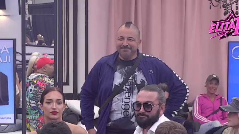 ONA JE SKANDAL 'ELITE'! NEĆU DA OTKRIJEM KO JOJ SE SVIĐA! Evo kako je ukućanin komentarisao svoju cimerku (VIDEO)