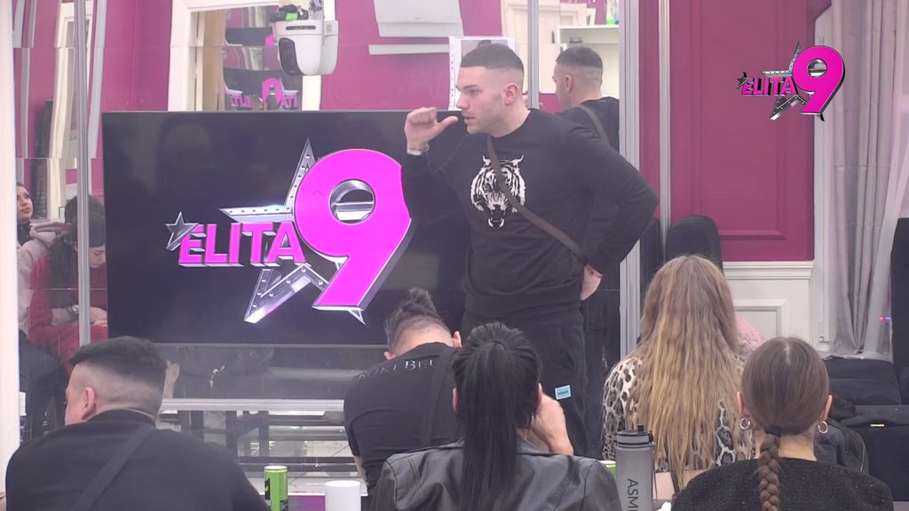 Brutalno uništenje Anite Stanojlović: Anđelo izvadio fasciklu o svim njenim šemama, pa je zgazio kao nikad do sad! (VIDEO)