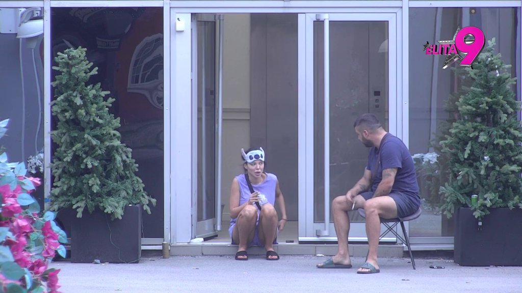 Haos se nastavlja! Maja i Asmin zaratili u cik zore: Rekla si da je Takija pojela slava i da se ponaša kao u pubertetu! (VIDEO)