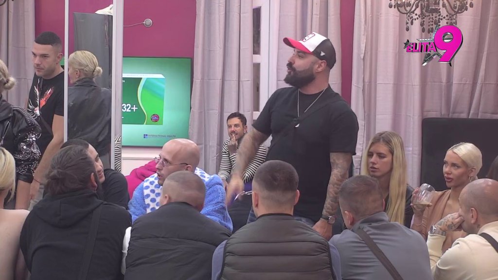 Aneli nosi njegov prsten!? Janjuš progovorio o uspomenama sa Ahmićevom, Luki krenula para na uši (VIDEO)