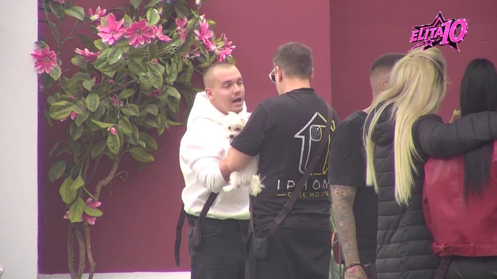 Ivan i Dača u klinču koji ne prestaje, ne pronalaze zajednički jezik (VIDEO)